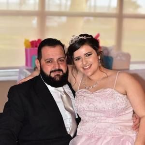 Meet your Posher, Mia